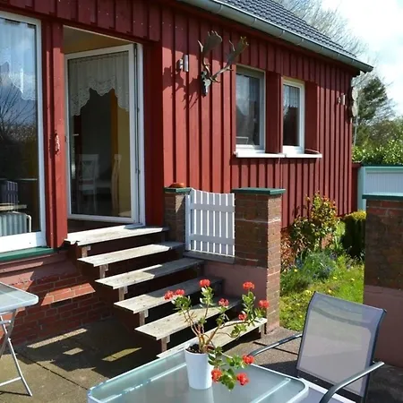 Huus Stokendoerp Holiday home