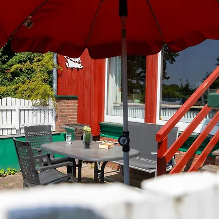 Huus Stokendoerp Fuer 2 Hunde * Stakendorf