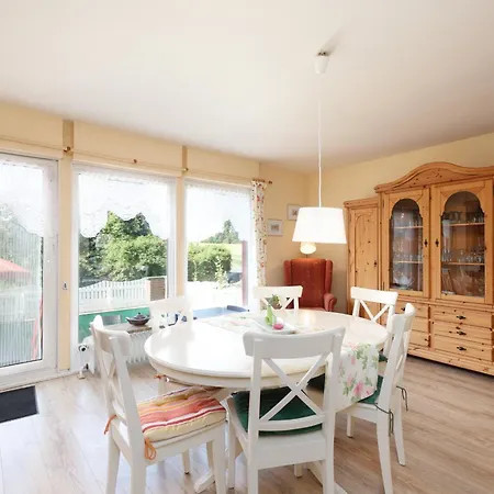 Huus Stokendoerp Fuer 2 Hunde 度假居